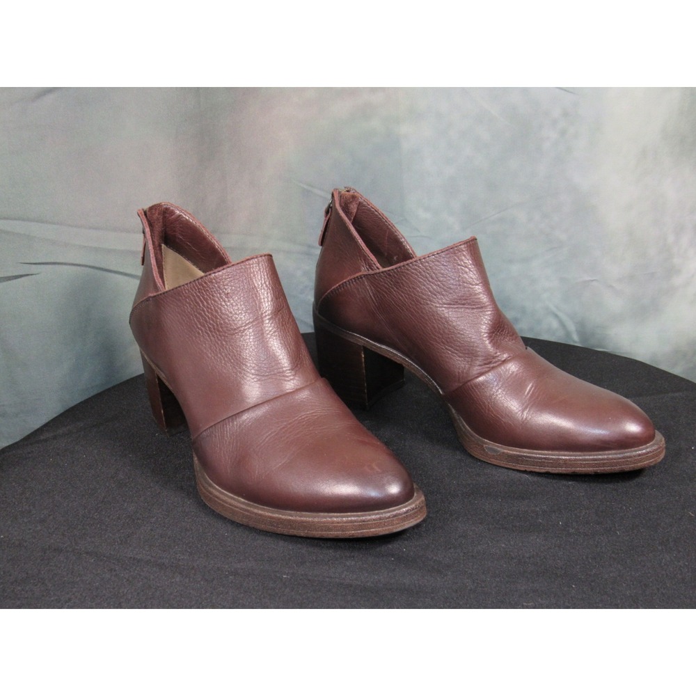 Johnston & Murphy Womens 8.5M Brown Leather Block Heel Ankle Booties